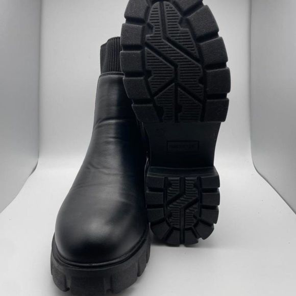 CUSHIONAIRE Women's STRETCH slip on Chelsea boot BLACK 7.5 - Picture 5 of 6